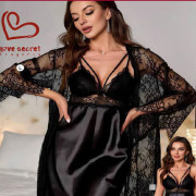 لباس خواب فیونا